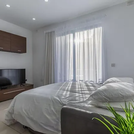 Duplex Penthouse With Seaview-3