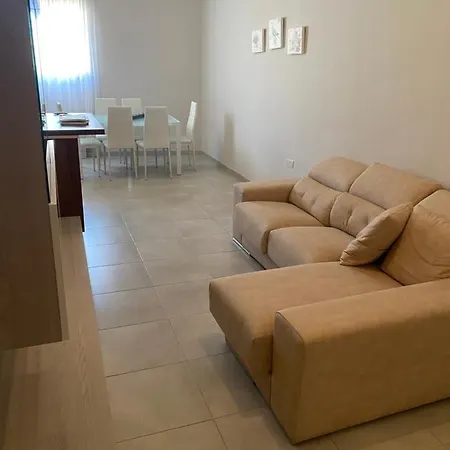 Sliema Central 2-Bedroom On A Quiet Street, Near Valletta By Malta Weekend-2