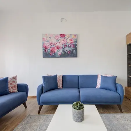 Fleur Court - Sliema 4 Bedroom Side Seaviews Apartments And Penthouse By Shortletsmalta-2