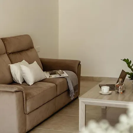 2Bed Sliema Apt - Walk To Beaches & Valletta-3