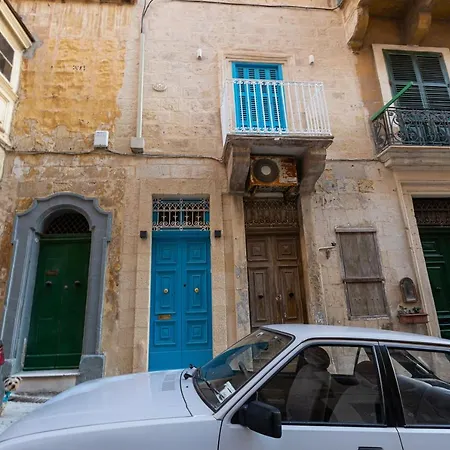 1Br Charming Townhouse In Capital City With Wifi By 360 Estates-3