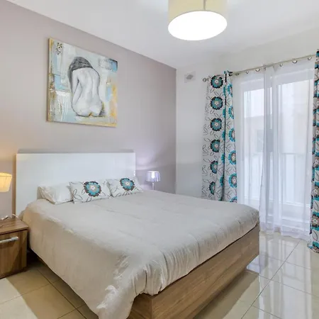 Charming Home Meters From The Seafront With Terrace By 360 Estates-3