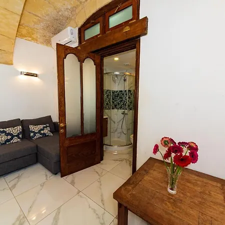 Valletta Old Well Apartments-2