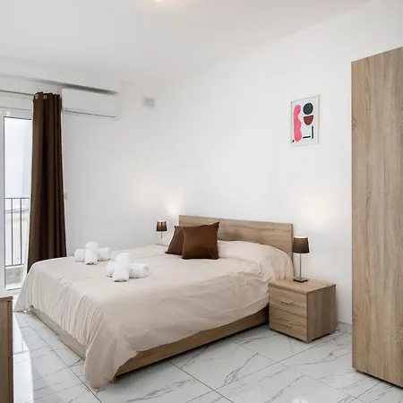 Sea View Apartment 2 Bedrooms 2 Bathrooms, 2 Minutes Away From The Sea-3