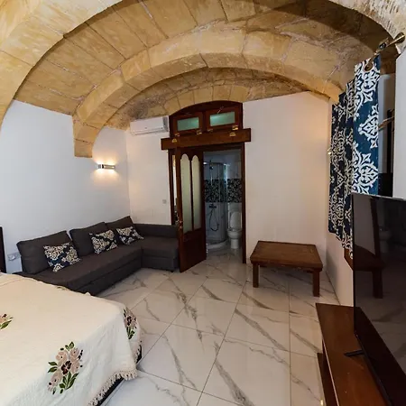 Valletta Old Well Apartments-3