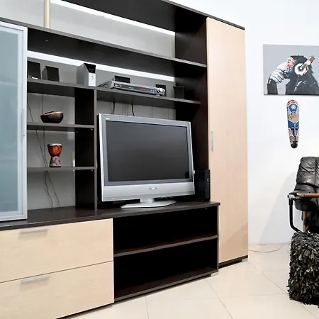Beautiful 2Br Apt, In The Centre Of St Julians By 360 Estates-3