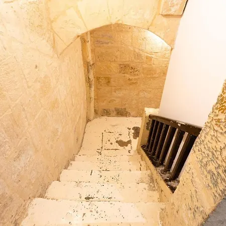 Historic Valletta City Apartment-3