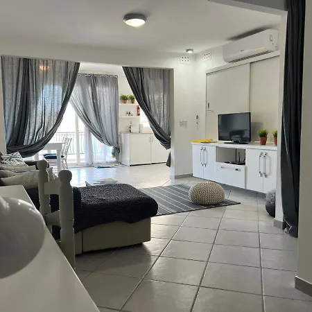 Appartamento Mellieha Bay Seafront With Spectacular Views-2