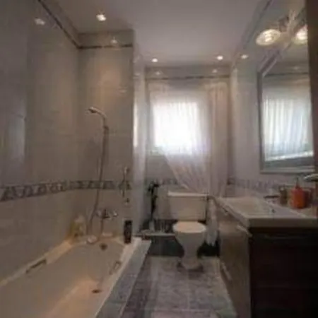 Private Room In A Modern Apartment With Pool And Sea View-3