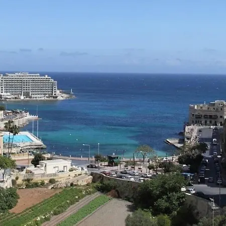 1 Bedrm Apt Seaview Balluta Bay-2