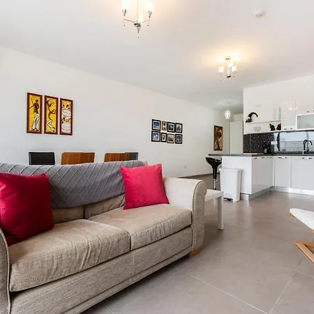 A Charming, Relaxing 2Br Home In St Julians W/Wifi By 360 Estates-3