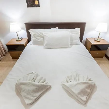 Seafront - Top Location, Top Floor With Wifi & Ac By 360 Estates-3