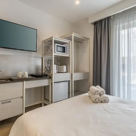 Cozy Studio In The Heart Of Paceville -Olo Living By Sf Homes-2