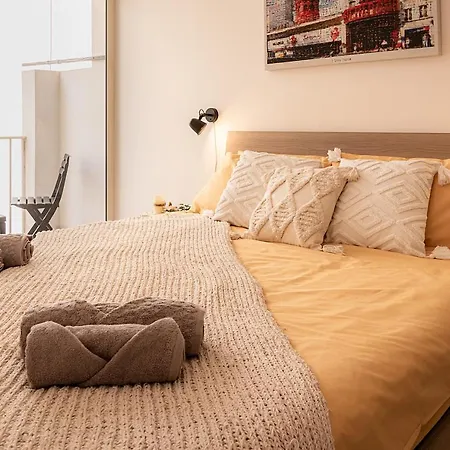 Modern Comfort - 2Br Apartment Center Of St Julians & Paceville-3