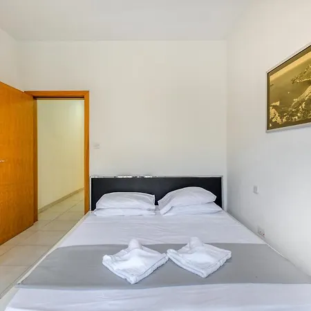 Modern & Private 1Br Apt In The Heart Of Paceville By 360 Estates-3