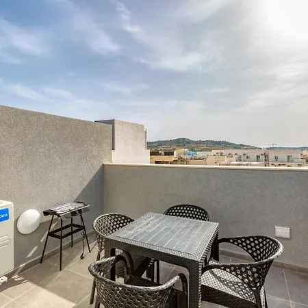 Beautiful, 2Br Penthouse With Private Outdoor Area By 360 Estates-3