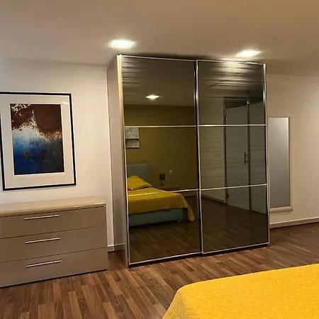 Luxury 3-Bedroom Apartment In St Julians-2