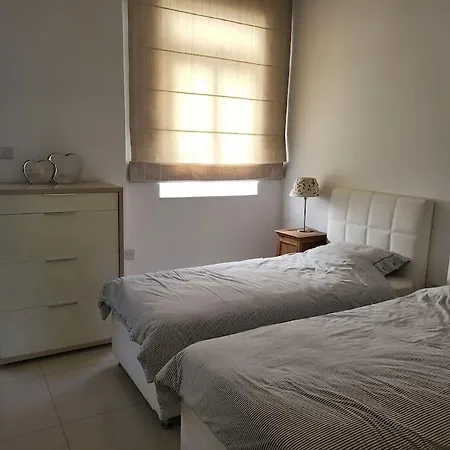 Luxury Home On Saint Julians Bay-2