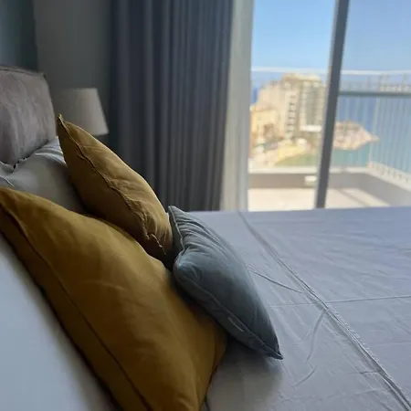 Seafront Duplex Penthouse-3