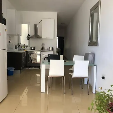 Well Located 2 Bedroom Flat In St.Julians-2