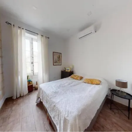 Double Bedroom In St Julians In Shared House-2