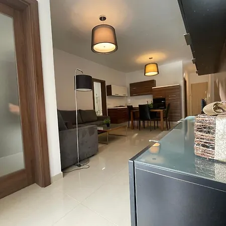 Great Location Accommodation-2