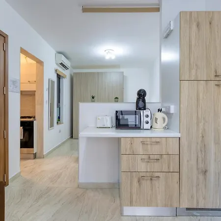 Cosy Home With Full Amenities In St Julians By 360 Estates-3