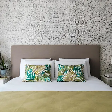 Cesca'S Boutique Hotel-3