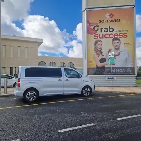 Korzo Suites Paceville-3