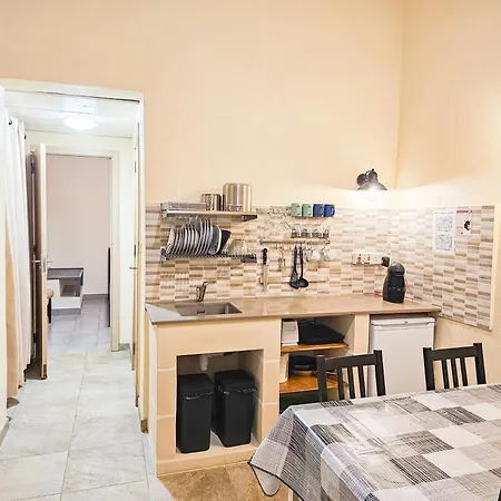 Valletta Main Street Apartment-3