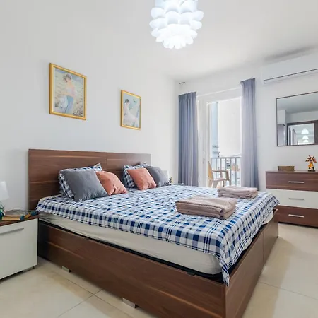 Brand New Apartment 3Bdr 2 Bth H7-2