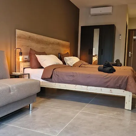 Mingles Suites-3
