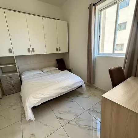 Paceville Saint Julian'S Apt-3