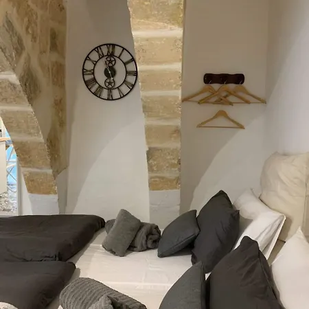 Valletta Studio-Hosted By Sweetstay-3