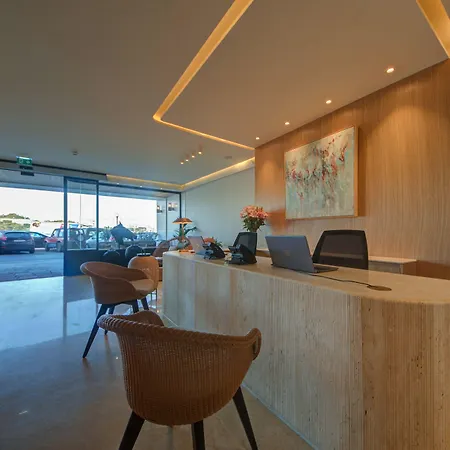 Land'S End, Boutique Hotel-3