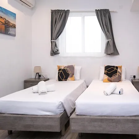 Napoli Suites Studios Aparthotel-3