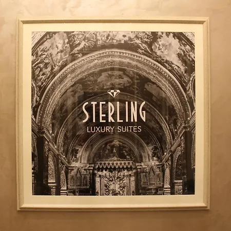 Sterling Luxury Suites Valletta-3