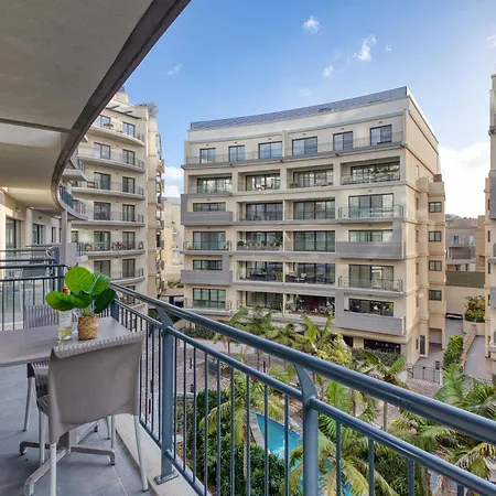Spacious Garden View Apt In Exclusive Complex-3