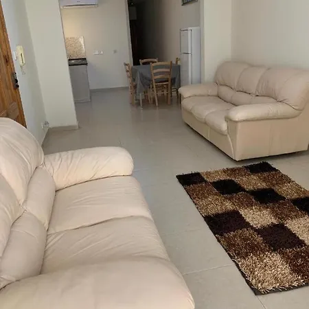 Stresa Court Apartments-3
