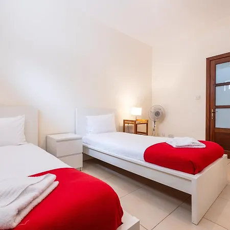 Mandalay Cozy & Affordable Apartment With Patio-2