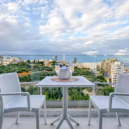 Balluta View Mansions With Rare Valley And Bay Views-3