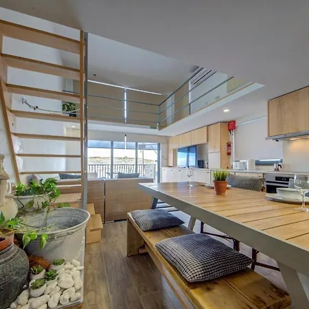 Mellieha Seafront Penthouse-2