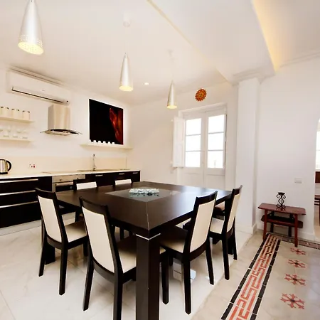 Valletta Old Town Suites-3
