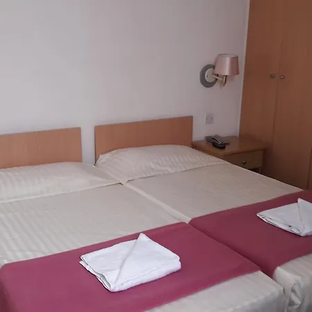Tropicana Hotel-2