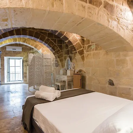 1 Bedroom Heritage Apartment-2