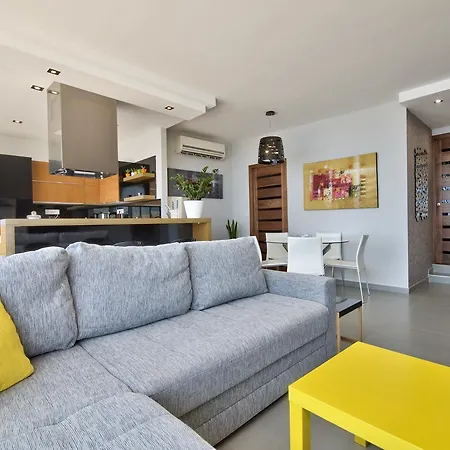 Magnificent Seafront 2-Bedroom Sliema Penthouse-2
