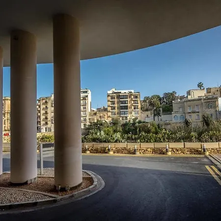 Consiglia Apartment - St. Julians-3