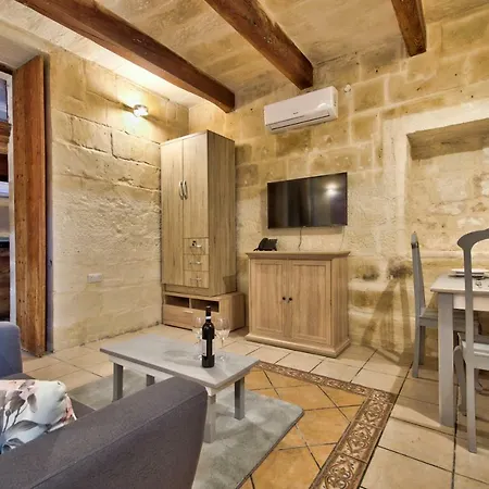Laparelli Suites: Luxury Suite 1-2
