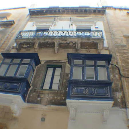 Sliema Heart-3