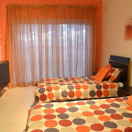 Tas-Sellum Residence-3